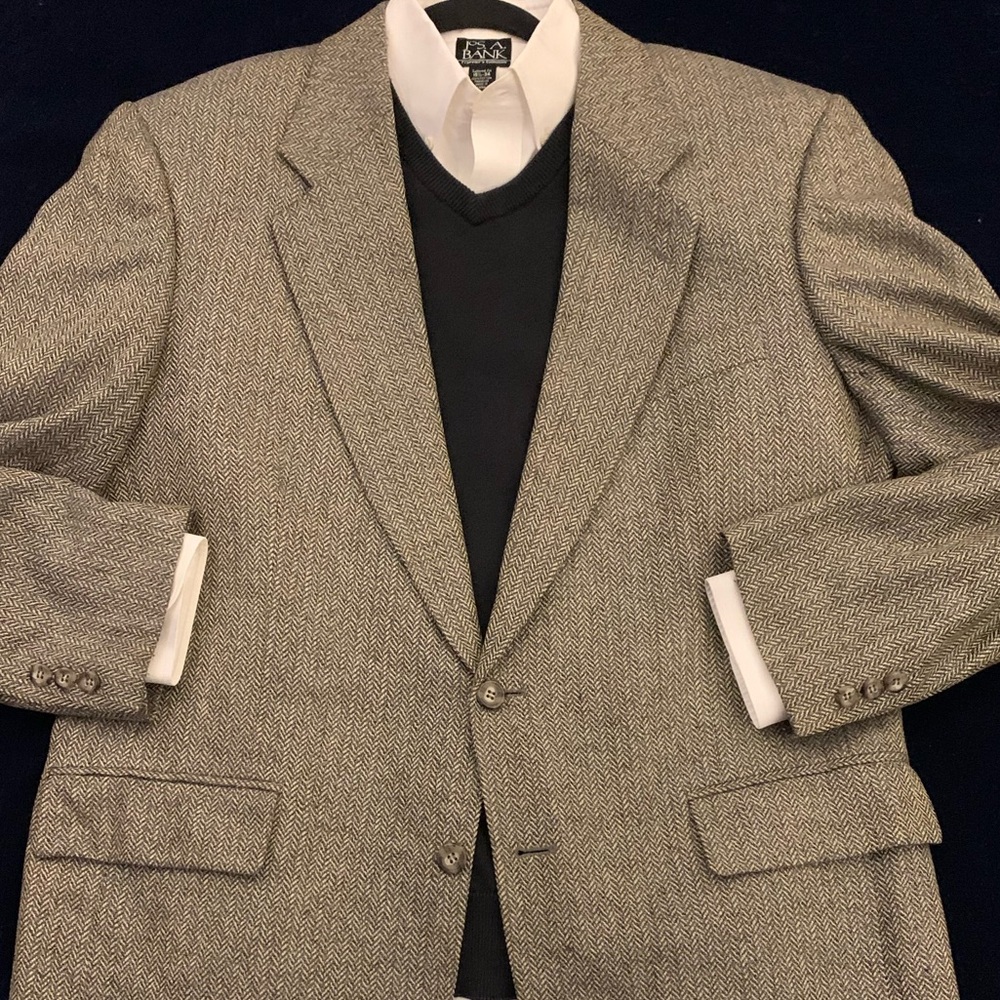 JOS A BANK Corporate Collection Herringbone Sport Jacket - Picture 6 of 6